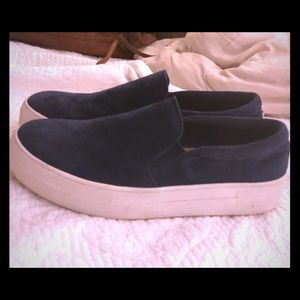 Steve Madden Blue Suede Shoes